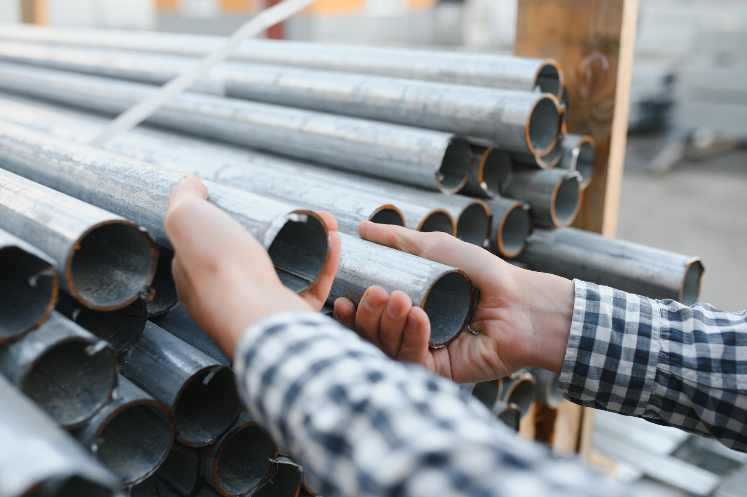 How to Select the Right Steel Reinforcements for Your Home’s Foundation