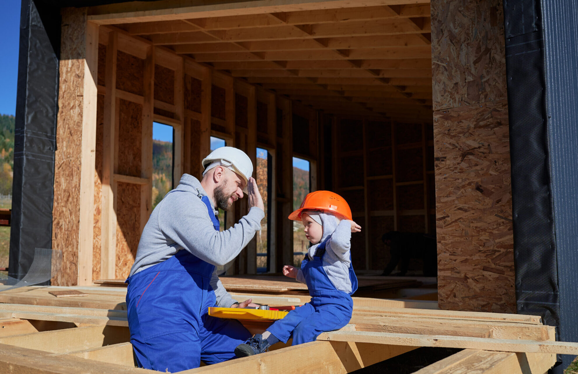 How Shuttering Plywood Helps Build a Strong Foundation for Your Home