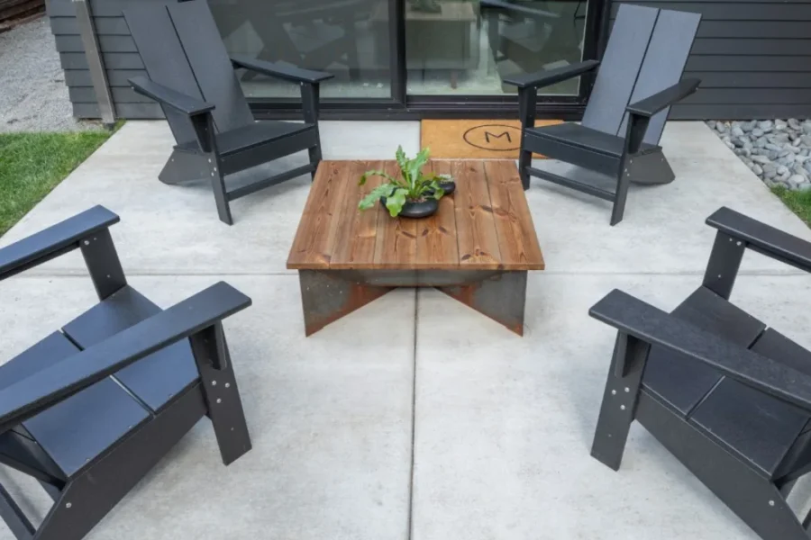 How to Choose the Best Flooring for Patios and Decks img