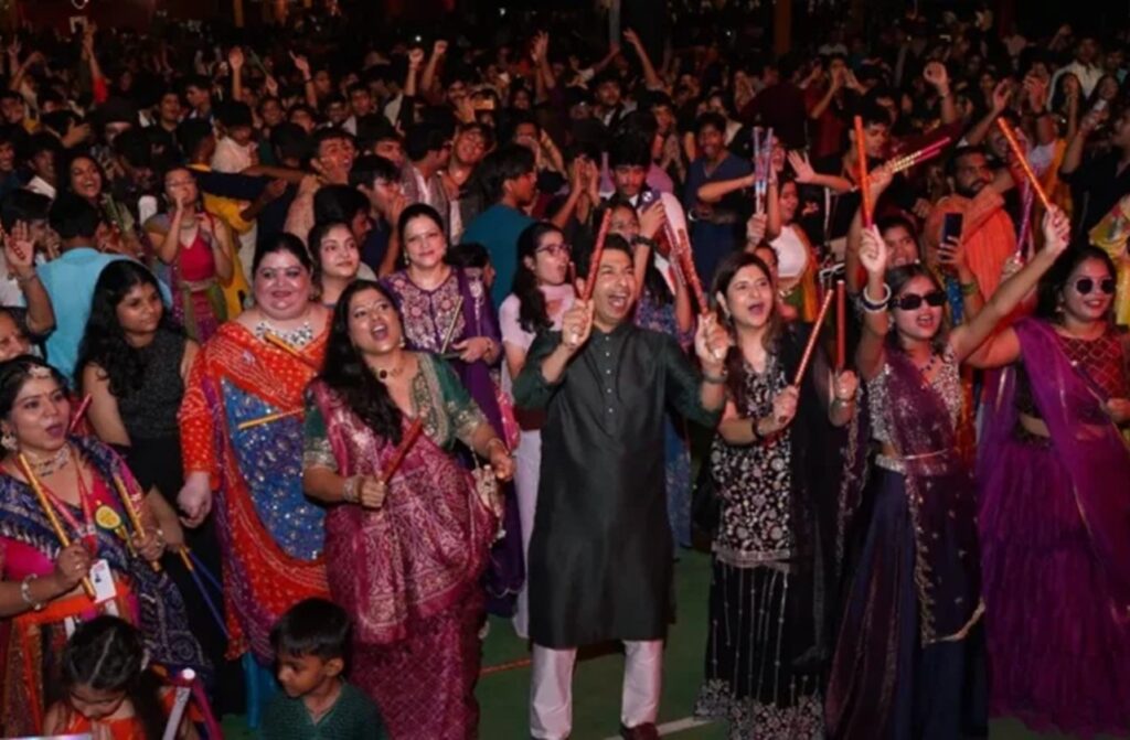 Colours-Culture-Celebration-People-Revel-In-Navratri-Festivities-GD-Goenka-Dandiya-Night-img