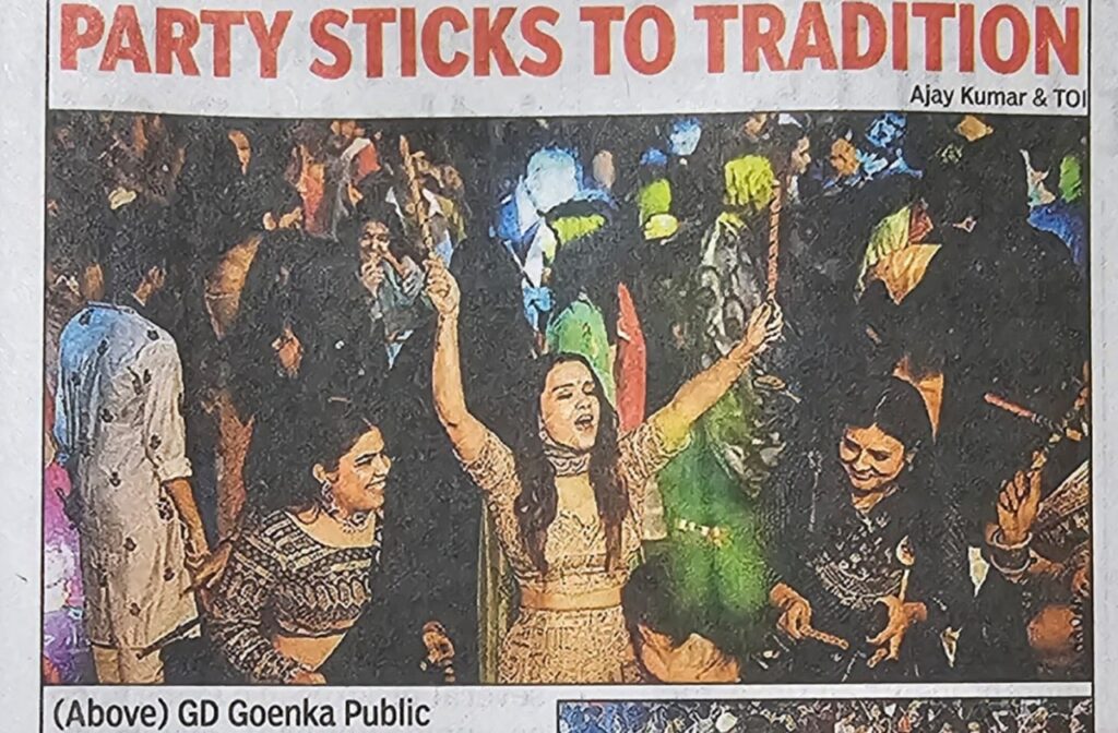 Lucknow-Grooves-to-a-Dandiya-Beat-with-Packed-Line-Up-of-Navratri-Nights-img